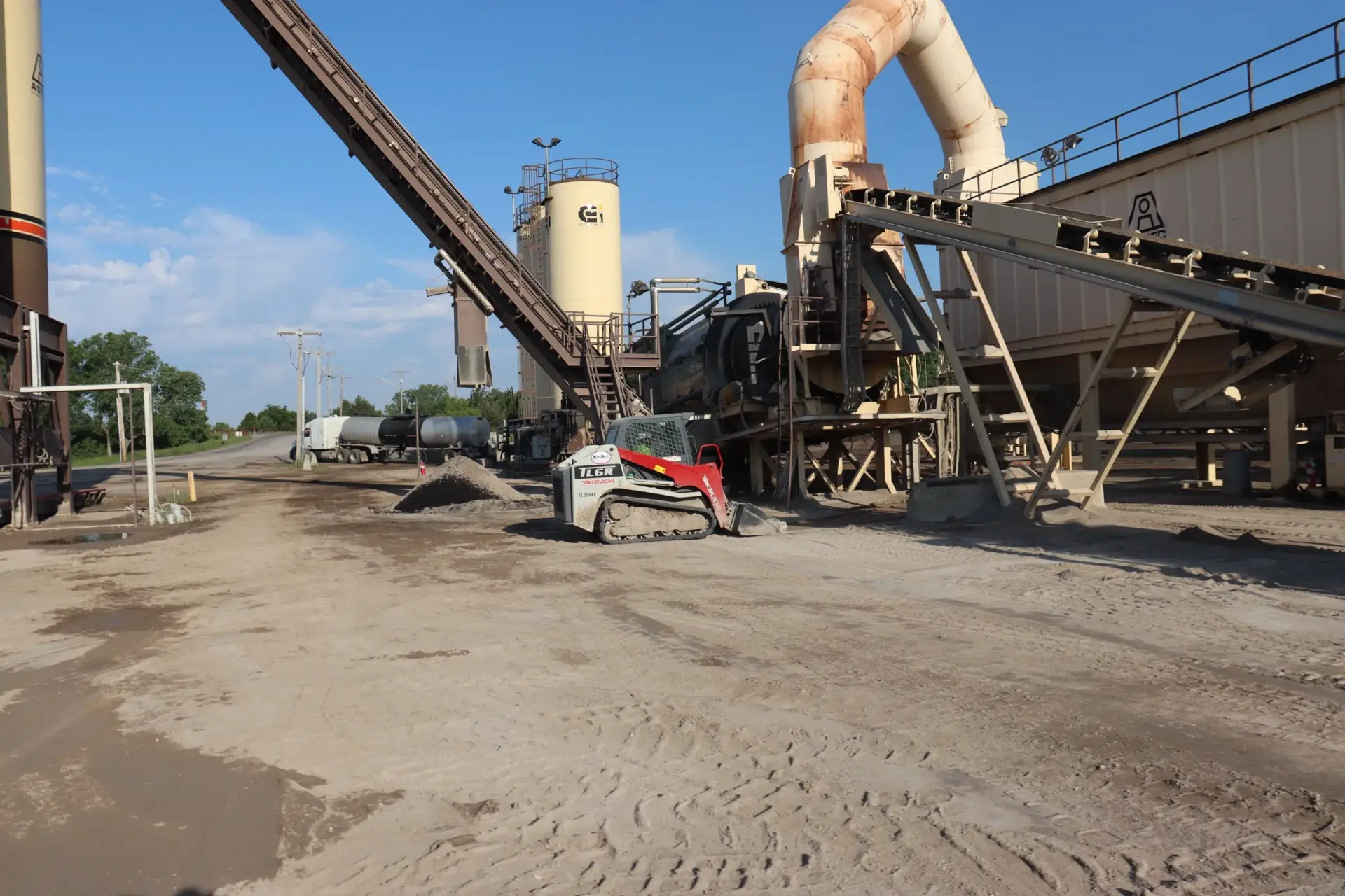 Drum mixer at the Trinitas Materials plant